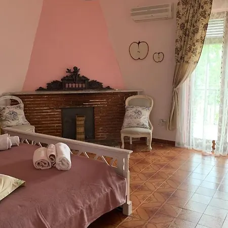 Alojamento de Acomodação e Pequeno-almoço Casa Franca 3*