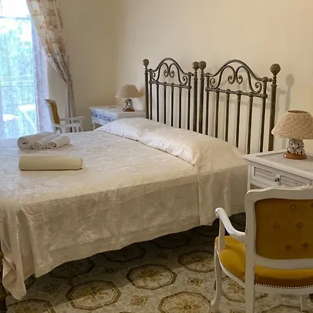 Alojamento de Acomodação e Pequeno-almoço Casa Franca